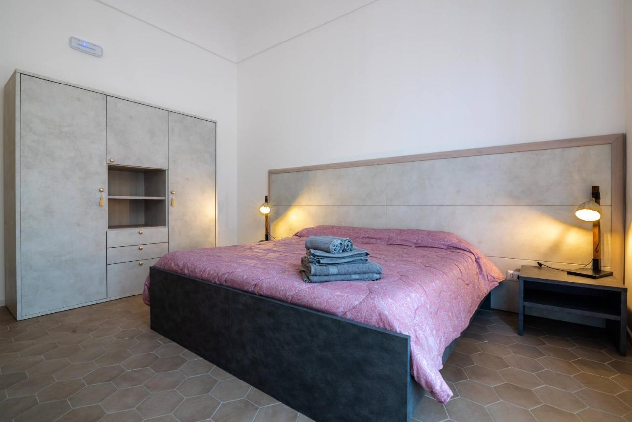 Dimora Di Levante- Ortigia Holidays Syrakus Exterior foto
