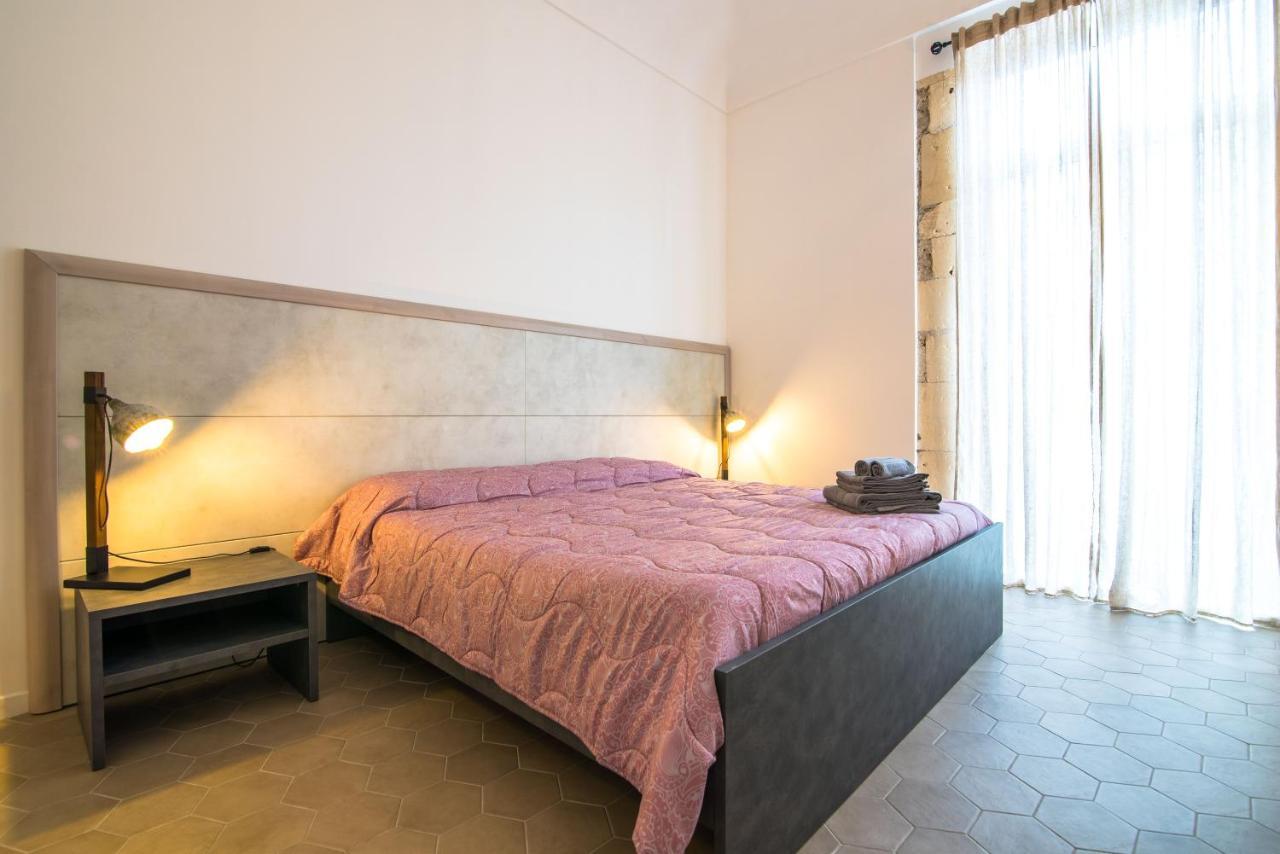 Dimora Di Levante- Ortigia Holidays Syrakus Exterior foto